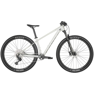 Scott Contessa Scale 930 White