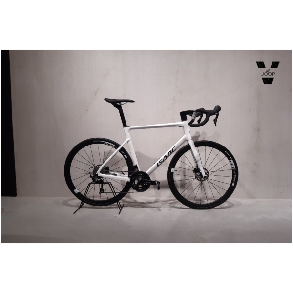 Isaac Boson Disc | Demo Mineral White